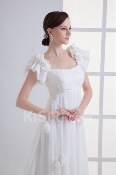 Chiffon Scoop A Line Gown with Hand-made Flowers