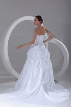 Taffeta Sweetheart A Line Gown with Hand-made Flowers