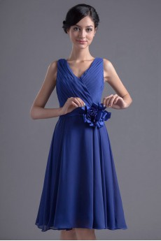 Chiffon V Neckline Knee Length Dress with Hand-made Flowers