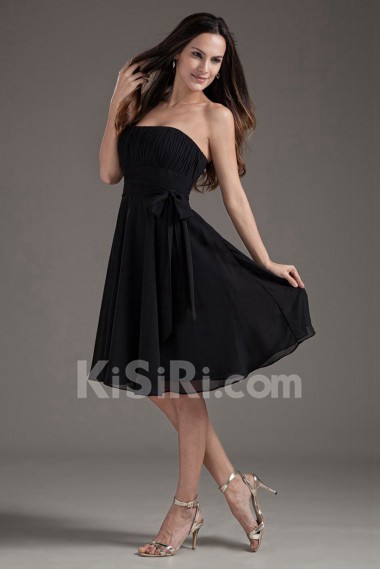 Chiffon Strapless Black Knee Length Dress with Sash