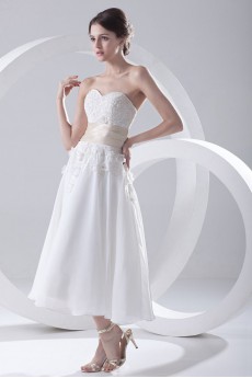 Chiffon Sweetheart A Line Tea-Length Dress with Embroidery