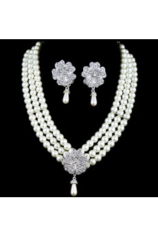 Rhinestones Flower and Pearls Wedding Jewelry Set,Including Earrings and Necklace